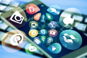 Facebookでの恋愛詐欺を防ぐための効果的な対策は？