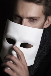 婚活詐欺に遭わないための効果的な対策行動は？