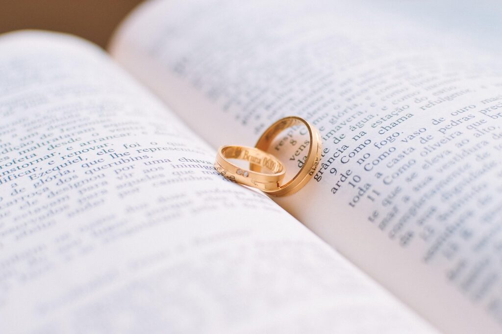 結婚詐欺を見抜くための重要なポイントは？